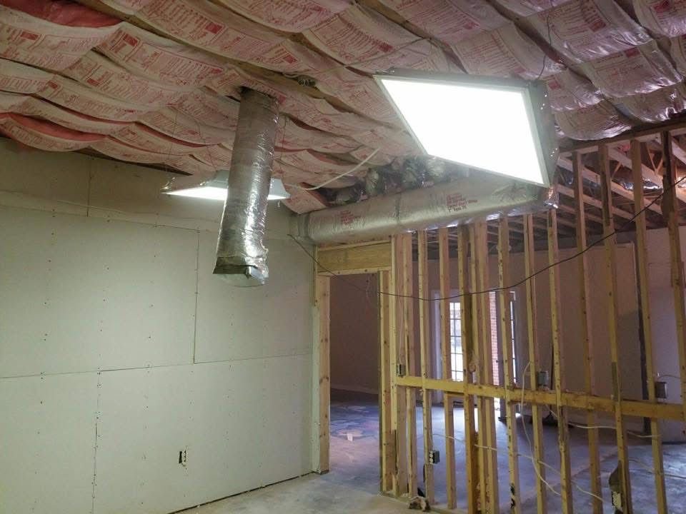 Living room before renovation